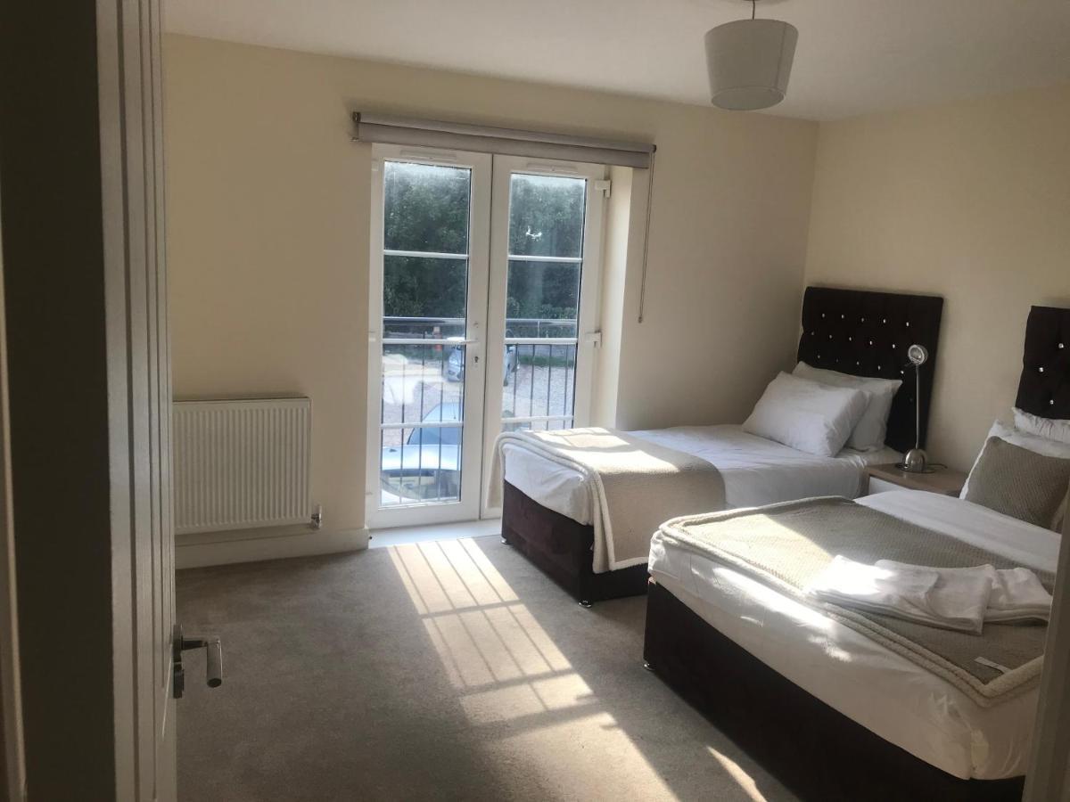 Ybc Court, Aldershot Daire Dış mekan fotoğraf